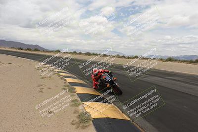 media/May-05-2025-Moto Forza (Mon) [[3c1838c5e5]]/1-A Group/Session 4 Turn 10 Inside/